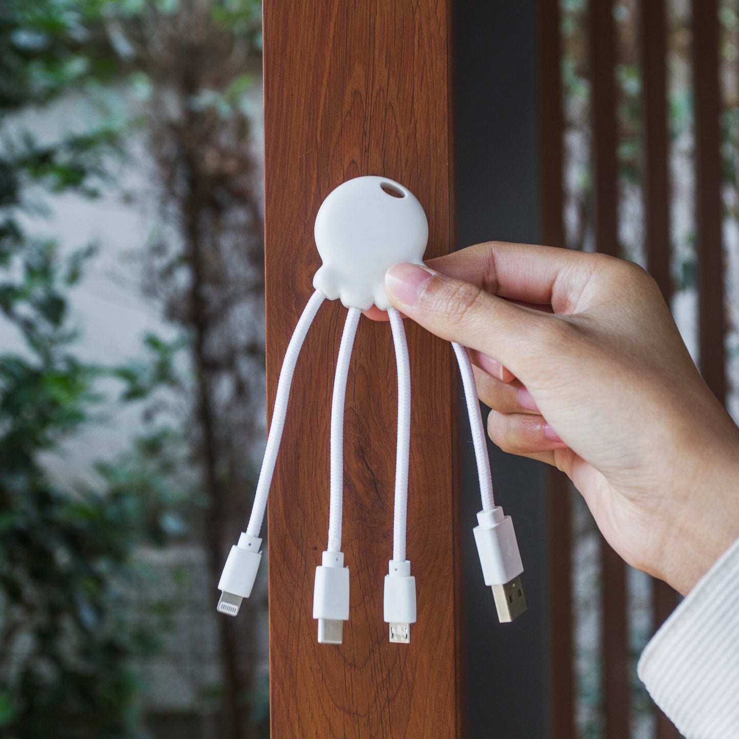 LT 41005  2087 | Xoopar Octopus Charging cable