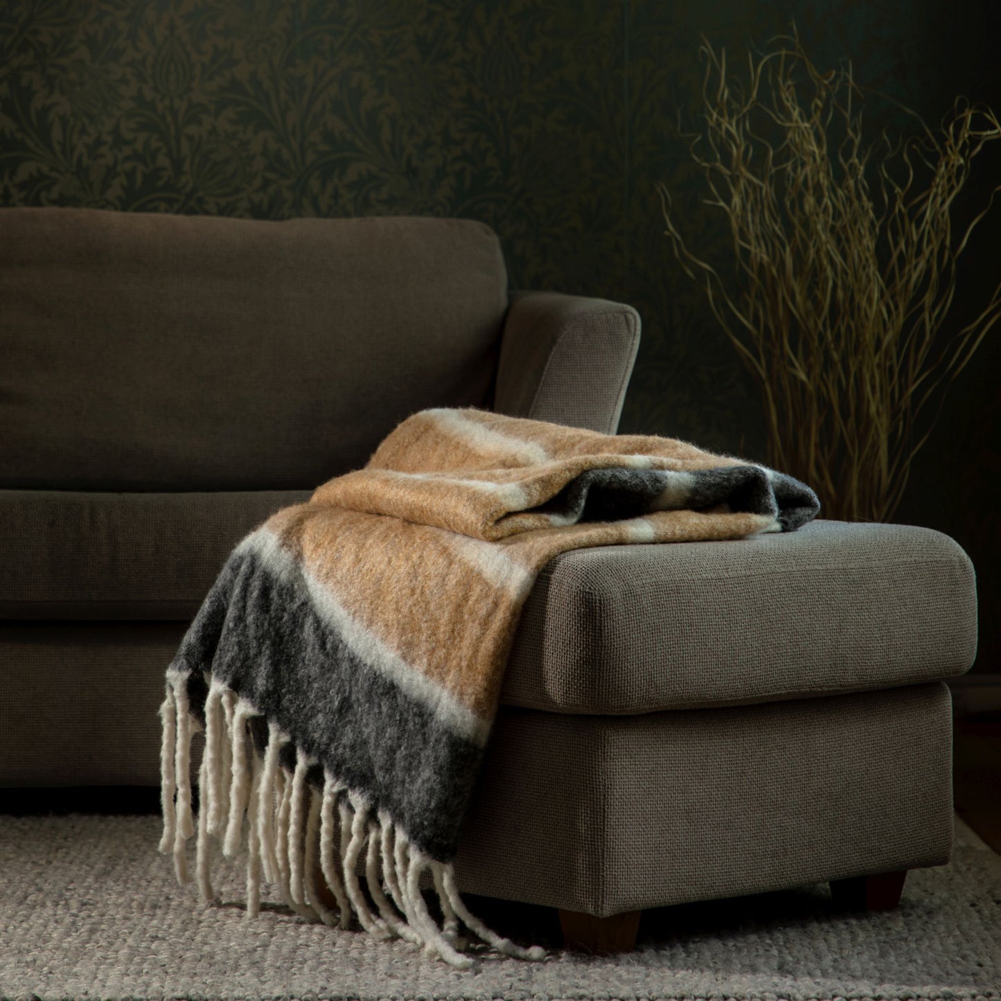 LT 54507  Kosta Linnewäfveri Wollplaid Streifen